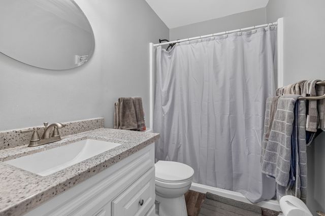 18 Indian Hill Lane 18, Salem, MA 01970