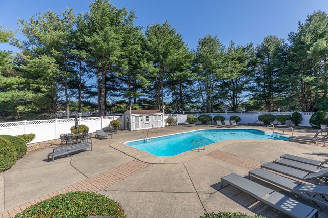 18 Indian Hill Lane 18, Salem, MA 01970