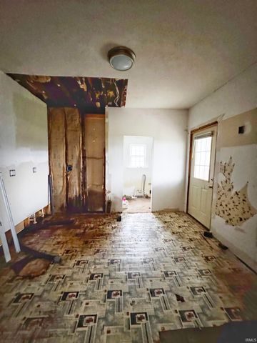 409 E 2nd Street, Otterbein, IN 47970