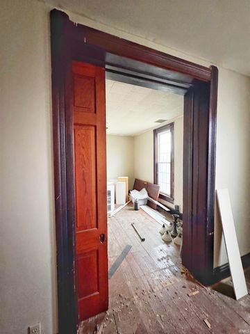 409 E 2nd Street, Otterbein, IN 47970