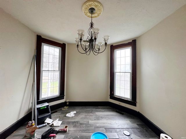 409 E 2nd Street, Otterbein, IN 47970