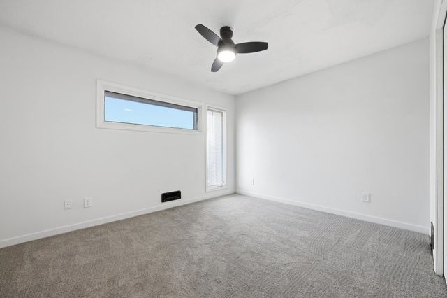 323 E 43rd Street, Minneapolis, MN 55409