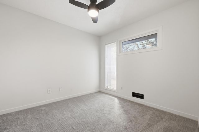 323 E 43rd Street, Minneapolis, MN 55409