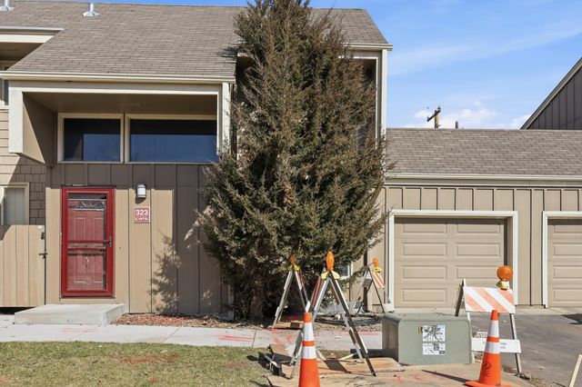 323 E 43rd Street, Minneapolis, MN 55409