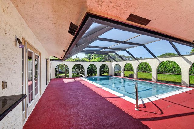 2400 SW 23rd Cranbrook Drive, Boynton Beach, FL 33436