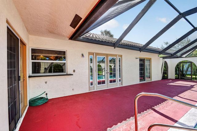 2400 SW 23rd Cranbrook Drive, Boynton Beach, FL 33436