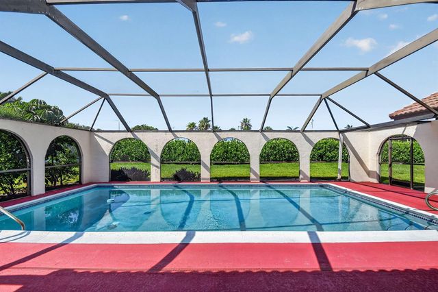 2400 SW 23rd Cranbrook Drive, Boynton Beach, FL 33436