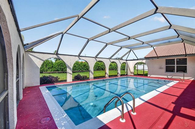 2400 SW 23rd Cranbrook Drive, Boynton Beach, FL 33436