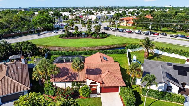 2400 SW 23rd Cranbrook Drive, Boynton Beach, FL 33436