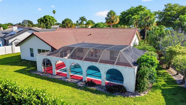 2400 SW 23rd Cranbrook Drive, Boynton Beach, FL 33436