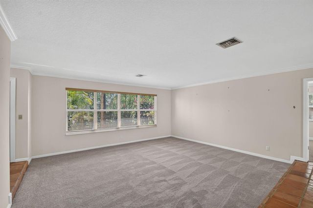 2400 SW 23rd Cranbrook Drive, Boynton Beach, FL 33436