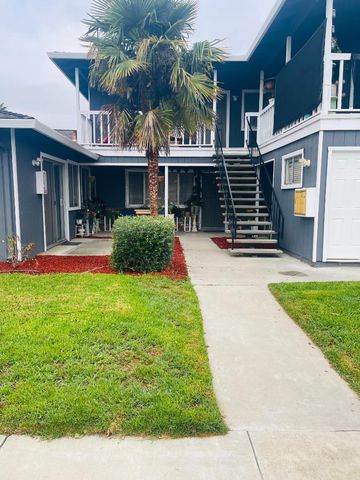 1590 Diablo Drive, Hollister, CA 95023