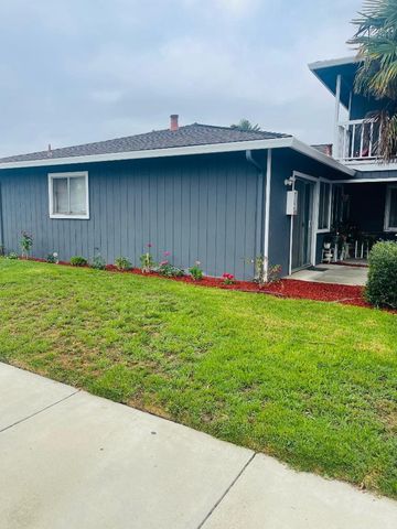 1590 Diablo Drive, Hollister, CA 95023