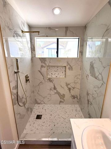 451 Pavarotti Drive, Oak Park, CA 91377