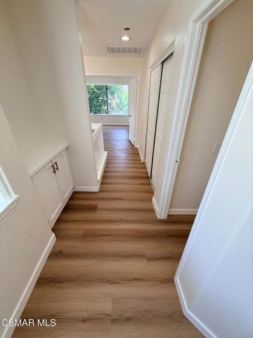 451 Pavarotti Drive, Oak Park, CA 91377