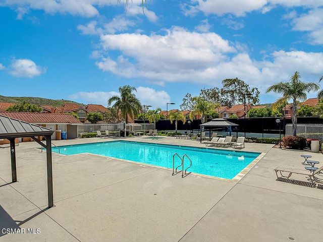 451 Pavarotti Drive, Oak Park, CA 91377
