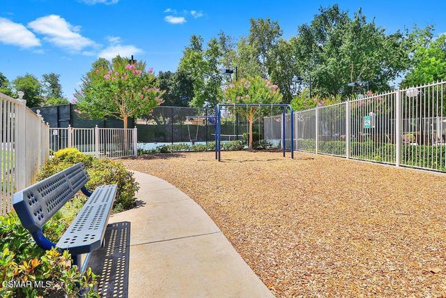 451 Pavarotti Drive, Oak Park, CA 91377