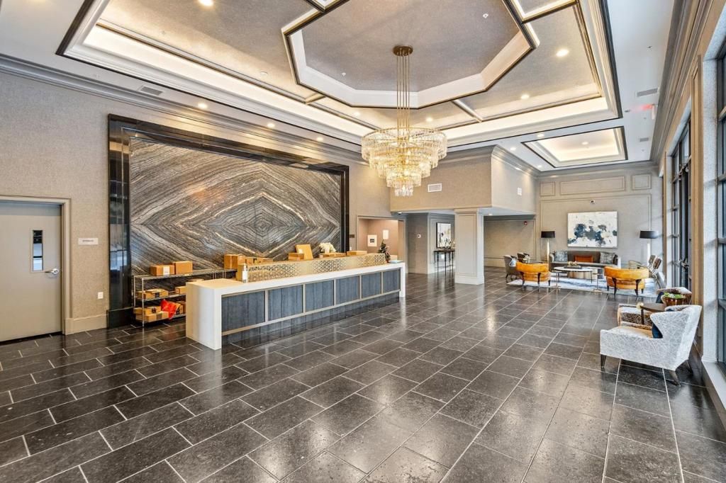 Image 32 of property listing at 657 Walnut Street 537, San Carlos, CA 94070