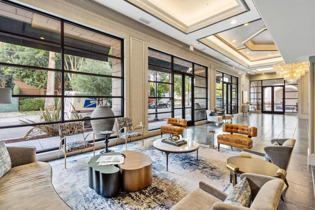 Image 33 of property listing at 657 Walnut Street 537, San Carlos, CA 94070