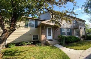 132 Brookwood Court, Vernon Hills, IL 60061