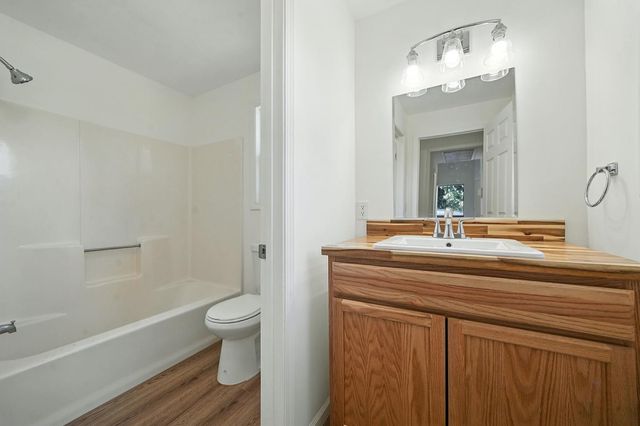 22800 Alaire Ln, Pioneer, CA 95666