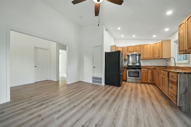 22800 Alaire Ln, Pioneer, CA 95666