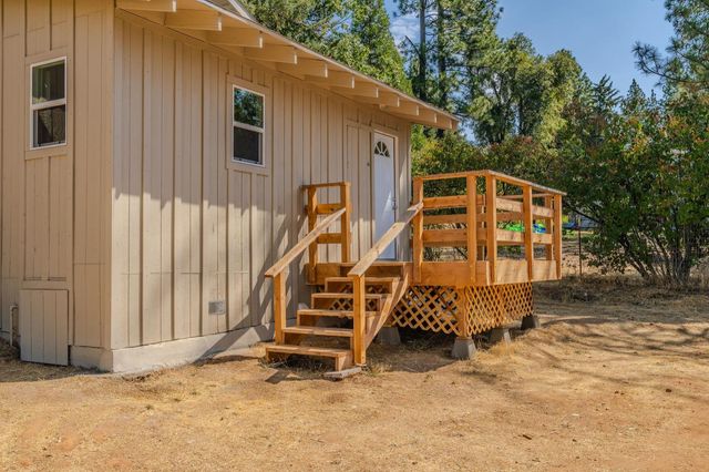 22800 Alaire Ln, Pioneer, CA 95666