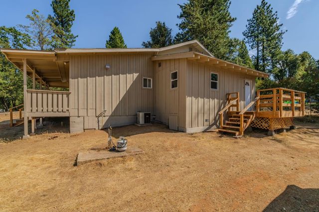 22800 Alaire Ln, Pioneer, CA 95666