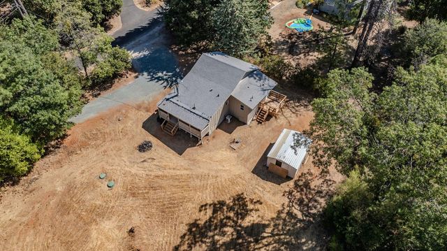 22800 Alaire Ln, Pioneer, CA 95666