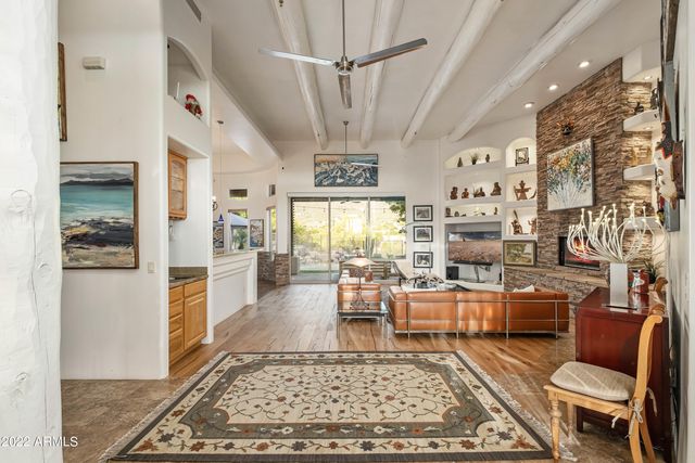 36013 N SUMMIT Drive, Cave Creek, AZ 85331