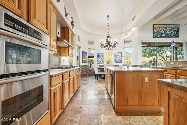 36013 N SUMMIT Drive, Cave Creek, AZ 85331