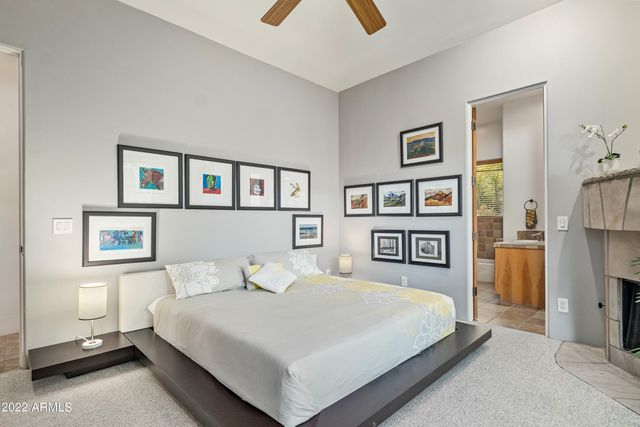 36013 N SUMMIT Drive, Cave Creek, AZ 85331