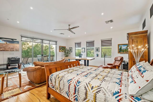 36013 N SUMMIT Drive, Cave Creek, AZ 85331