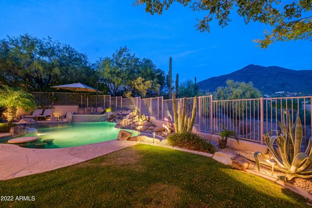 36013 N SUMMIT Drive, Cave Creek, AZ 85331