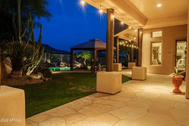 36013 N SUMMIT Drive, Cave Creek, AZ 85331