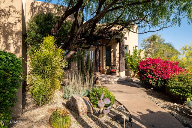 36013 N SUMMIT Drive, Cave Creek, AZ 85331