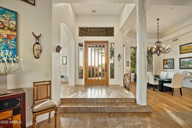 36013 N SUMMIT Drive, Cave Creek, AZ 85331