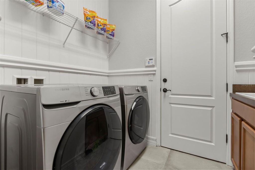 Image 33 of property listing at 13013 WOODFORD STREET, Orlando, FL 32832