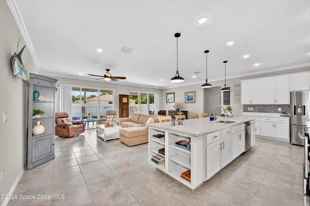 8236 100th Avenue, Vero Beach, FL 32967