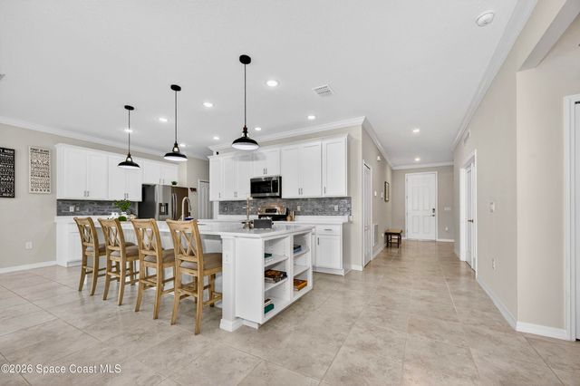 8236 100th Avenue, Vero Beach, FL 32967