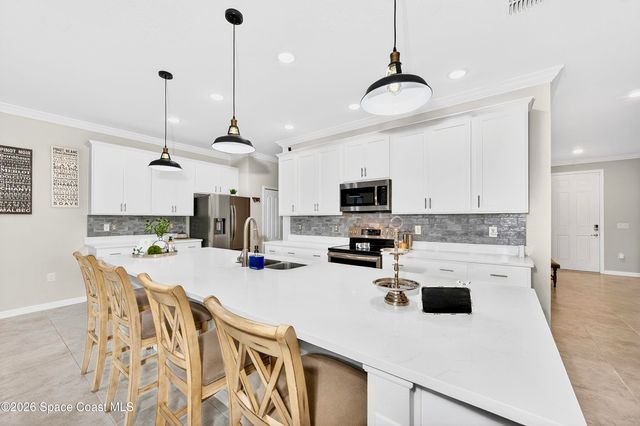 8236 100th Avenue, Vero Beach, FL 32967