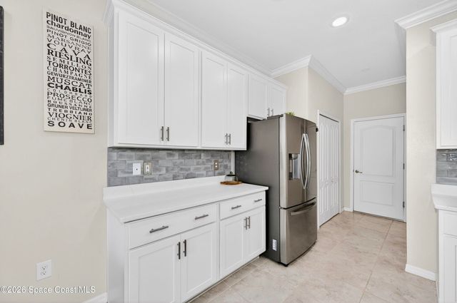 8236 100th Avenue, Vero Beach, FL 32967