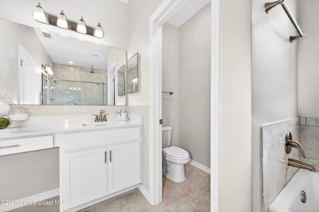 8236 100th Avenue, Vero Beach, FL 32967