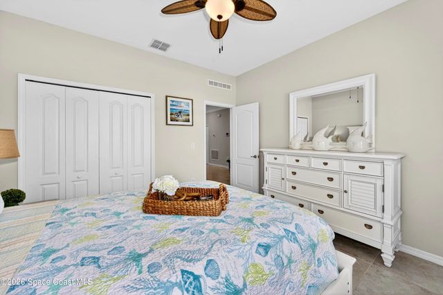 8236 100th Avenue, Vero Beach, FL 32967