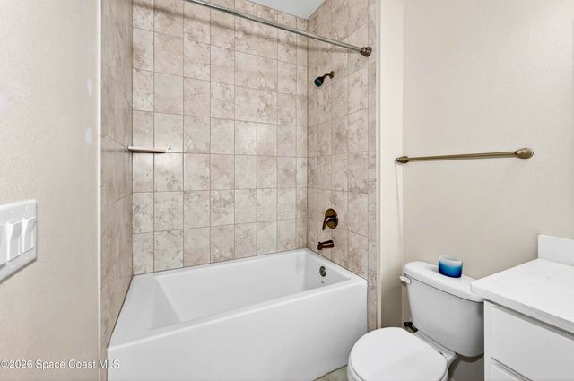 8236 100th Avenue, Vero Beach, FL 32967