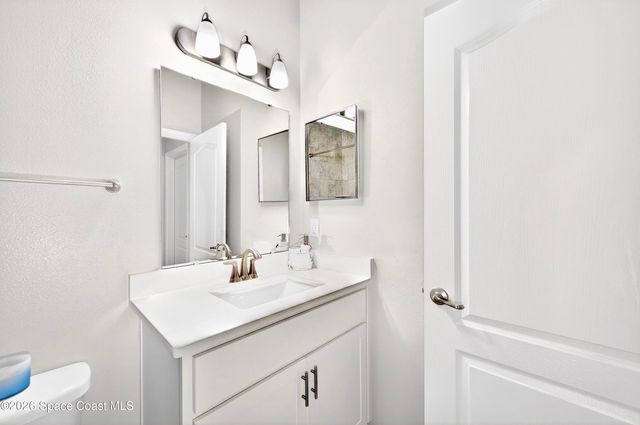 8236 100th Avenue, Vero Beach, FL 32967