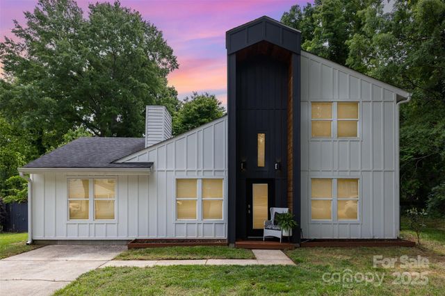 6824 Cortez Trail, Charlotte, NC 28227