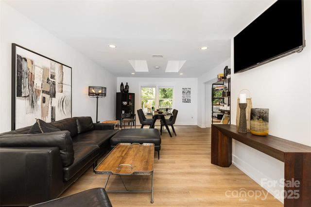 6824 Cortez Trail, Charlotte, NC 28227