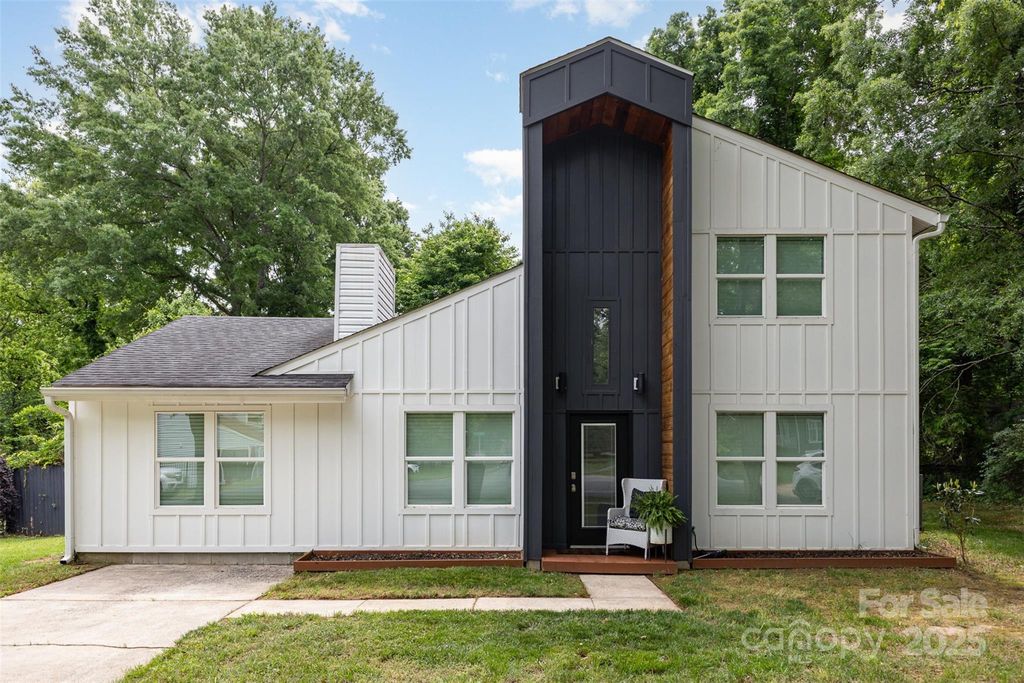 6824 Cortez Trail, Charlotte, NC 28227