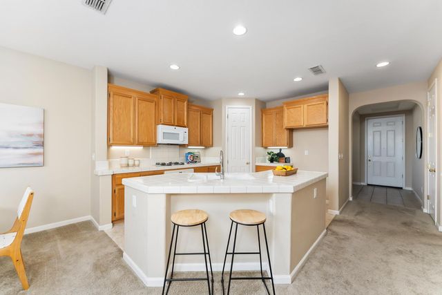 5013 Millner Way, Elk Grove, CA 95757